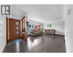 71 Danforth AVENUE - 2