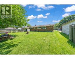 71 Danforth AVENUE - 34