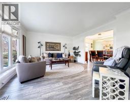 276 FAIRWAY CRESCENT - 4