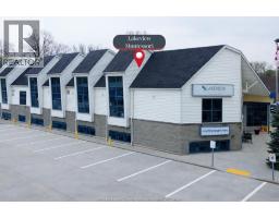 276 FAIRWAY CRESCENT - 44