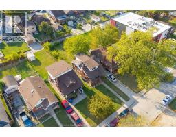 1531 WINDSOR AVENUE - 34