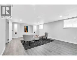 1209 CURRY AVENUE - 25