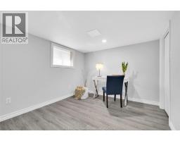 1209 CURRY AVENUE - 29