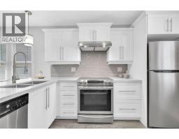 1209 CURRY AVENUE - 6