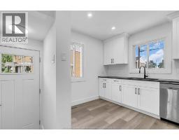 2123 SECORD - 11