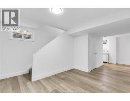 2123 SECORD - 16