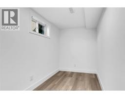 2123 SECORD - 18
