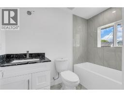 2123 SECORD - 20