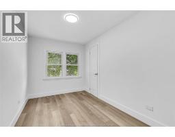 2123 SECORD - 24
