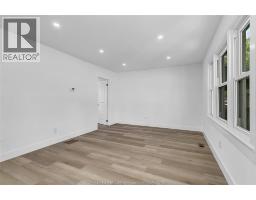 2123 SECORD - 27