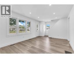 2123 SECORD - 7