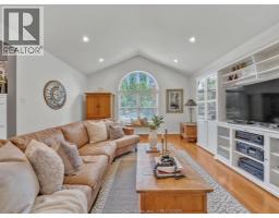 205 WOODLAND DRIVE - 16