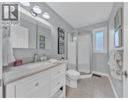205 WOODLAND DRIVE - 31
