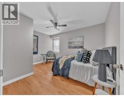 205 WOODLAND DRIVE - 36