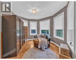 205 WOODLAND DRIVE - 44