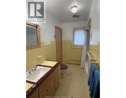 13942 RIVERSIDE DRIVE East - 17