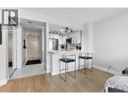 515 RIVERSIDE DRIVE West UnitNo. 1203 - 5