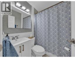 2575 MEIGHEN ROAD - 15