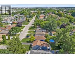 2575 MEIGHEN ROAD - 33