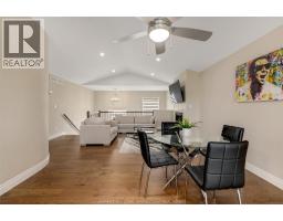 111 KINGSBRIDGE DRIVE - 12