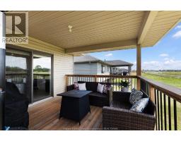 111 KINGSBRIDGE DRIVE - 29