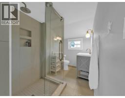 320 LAKEVIEW AVENUE - 29