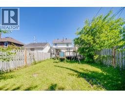 1333 WYANDOTTE STREET - 22