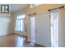 1364 MATTHEW CRESCENT - 2