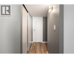 380 Pellissier AVENUE UnitNo. 706 - 10
