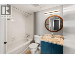 380 Pellissier AVENUE UnitNo. 706 - 20