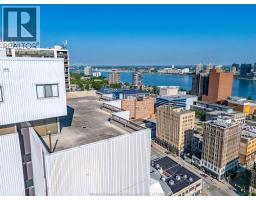 380 Pellissier AVENUE UnitNo. 706 - 36