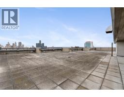 380 Pellissier AVENUE UnitNo. 706 - 37