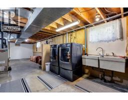 166 Kael CRESCENT - 26