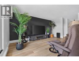 9099 Riverside DRIVE East UnitNo. E324 - 10
