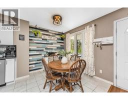 114 GLOUCESTER DRIVE - 11