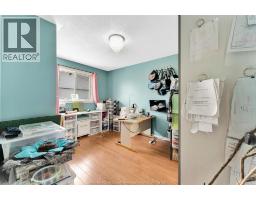 114 GLOUCESTER DRIVE - 18