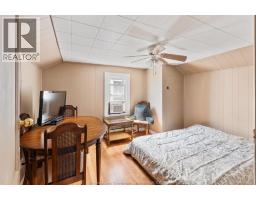 1220 BRUCE AVENUE - 18
