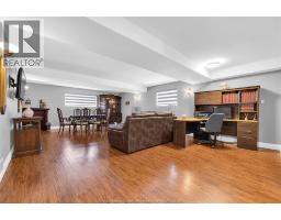 4239 MARLO - 22