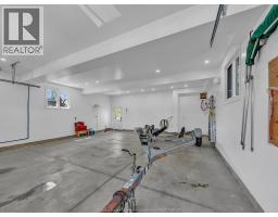 41 Mickle DRIVE - 40