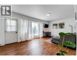 451 Road 10 East - 14