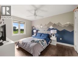 557 CHATEAU AVENUE - 31