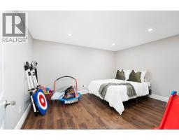 3756 ST. FRANCIS CRESCENT - 34