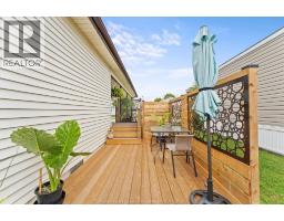 14 CEDAR CRESCENT - 5