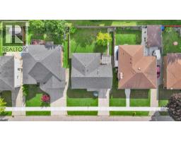 2171 WOODLAWN AVENUE - 35