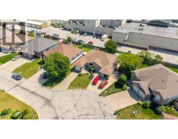 1556 HEATHERGLEN DRIVE - 32