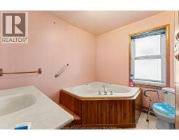 678 CAPITOL STREET - 14