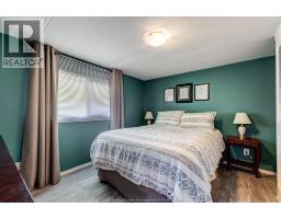 105 Brooks BOULEVARD - 14