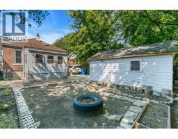 2366 HOWARD - 23