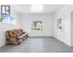 2366 HOWARD - 4