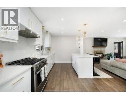 255 FORT STREET - 12